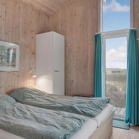Lovely Home In Lokken With Sauna * Løkken