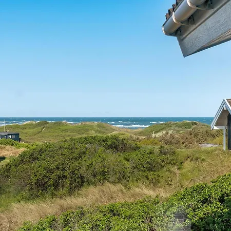 Holiday home Gorgeous In Lokken With Wifi *